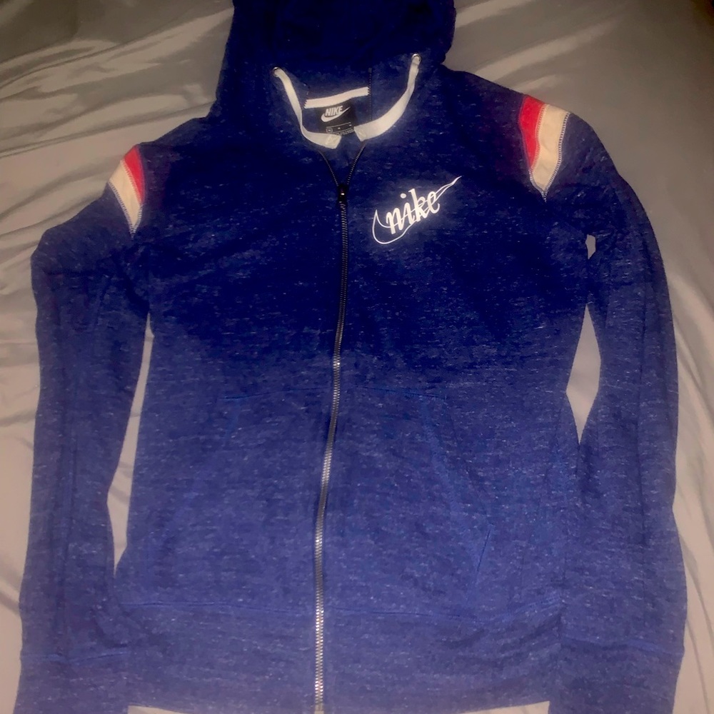 BRAND NEW NEVER WORN WOMENS SIZE M FULL ZIP